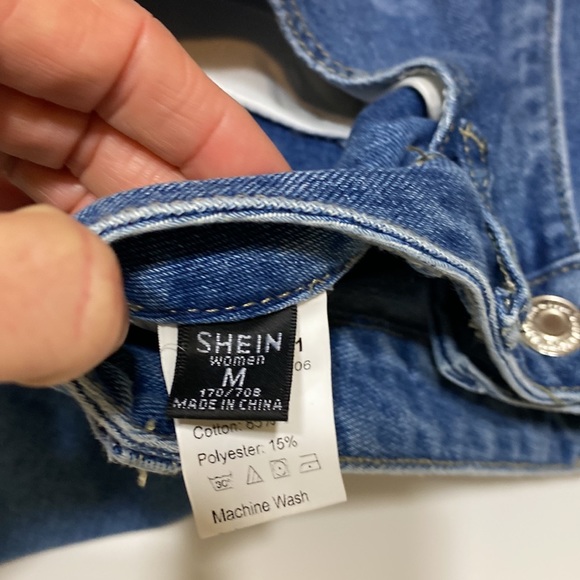 SHEIN hi-waisted wide legged jeans - Picture 6 of 10